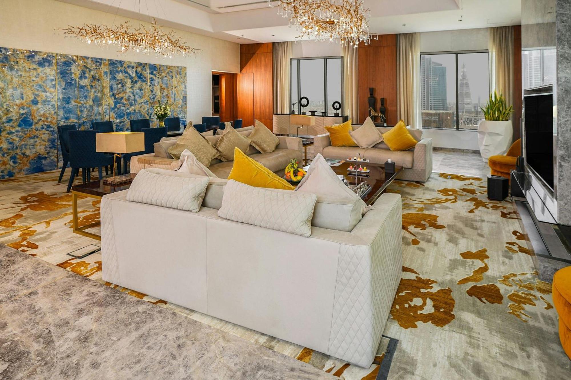 Courtyard By Marriott Riyadh Olaya מראה חיצוני תמונה